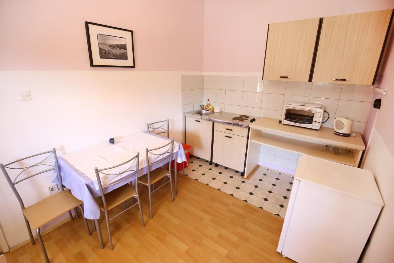Apartmani Buca Biograd Na Moru Exterior foto